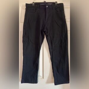 EUC Calvin Klein Straight Men's Black‎ Denim Jeans Size 36x30